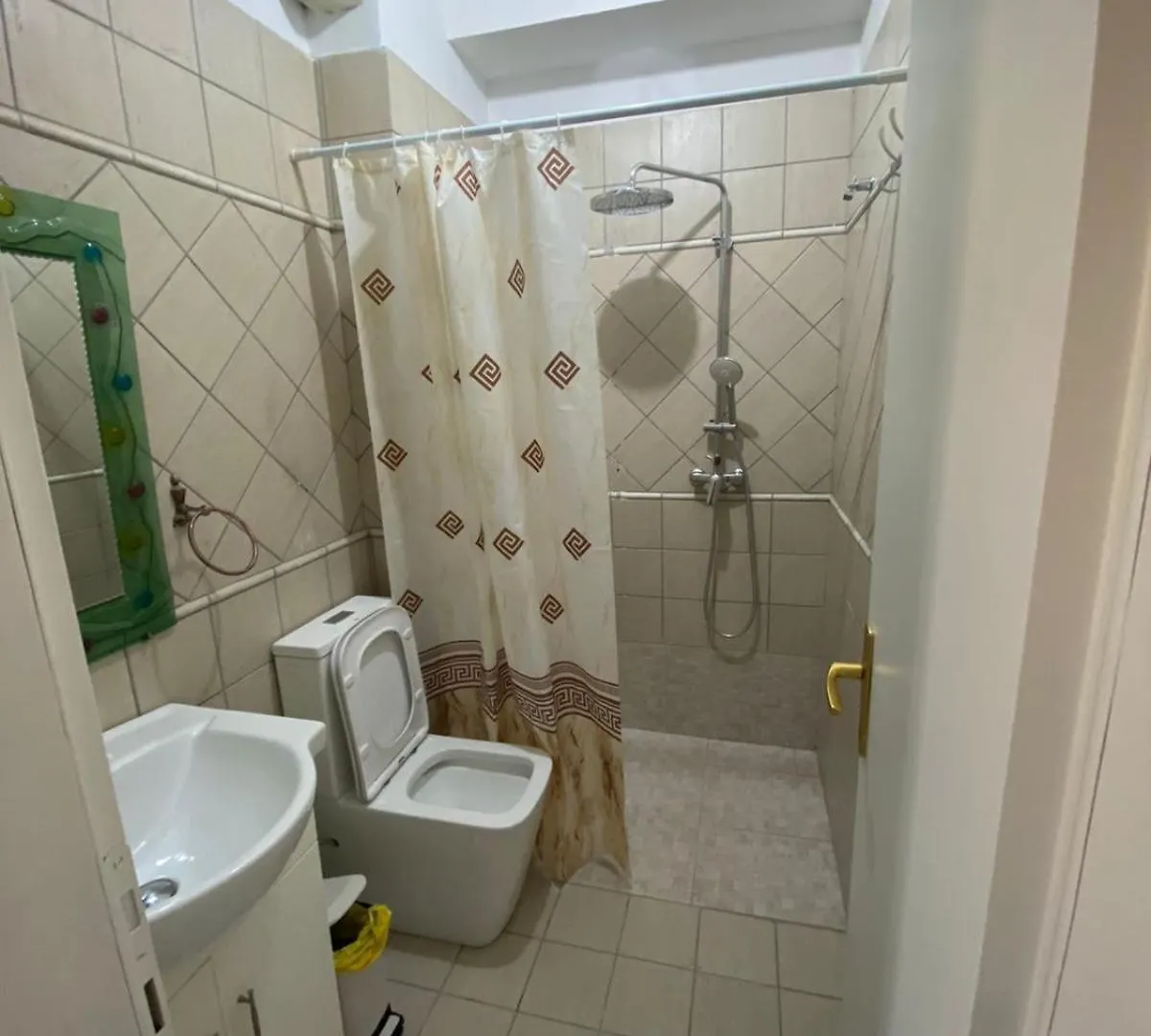 Itan Central 4 Room Apartment ティラナ 0*,  アルバニア